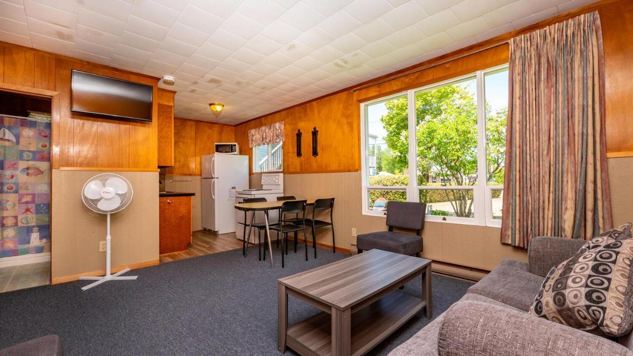 Bel Air Cottages And Motel Sauble Beach Exterior photo